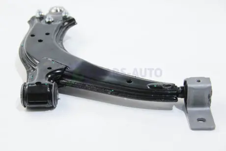 Рычаг подвески (передний/снизу) (L) Citroen Berlingo/Peugeot Partner 1.1-1.9D 96-08 (с шаровой 16mm) ASMETAL 30CT0100