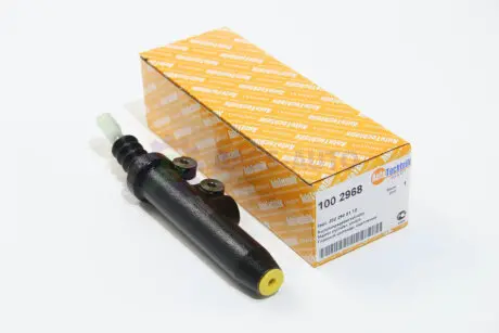Цилиндр сцепление главный MB (W124/W201/W202) AUTOTECHTEILE 100 2968