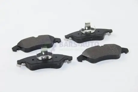 Колодки гальмівні (передні) MB Sprinter 208-316 96- (Ate) AUTOTECHTEILE 100 4239