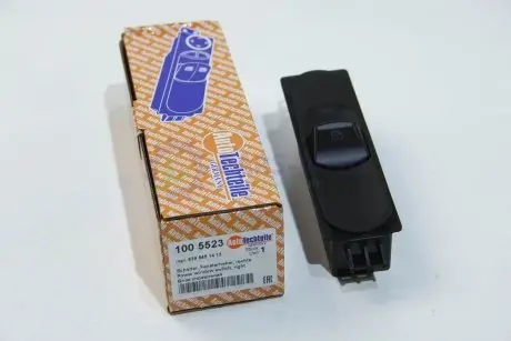 Кнопка стеклоподъемника (R) MB Vito (W639) 03- (5523) AUTOTECHTEILE 100 5523