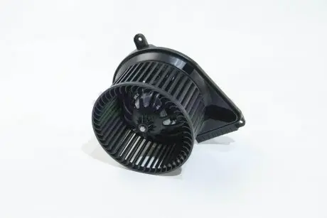 Моторчик печки MB Vito (W638) AUTOTECHTEILE 100 8323