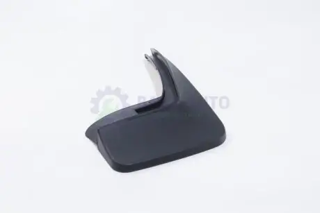 Бризговик (задній) MB Vito (W639) 03- (R) AUTOTECHTEILE 100 8858