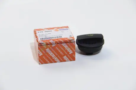 Кришка маслозаливної горловини AUTOTECHTEILE 310 3002