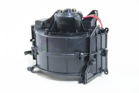 Моторчик печки Audi A6 04-11 AUTOTECHTEILE 381 5001
