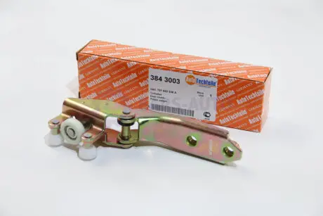 Ролик двери (боковой/средний) VW T4 (с кронштейном) (8430.03) AUTOTECHTEILE 384 3003