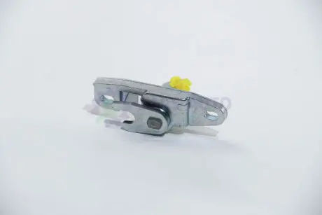 Замок дверей (боковий/сверху) Renault Master II/Opel Movano 1.9-3.0 98- AUTOTECHTEILE 505 0067