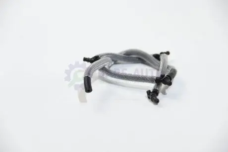 Трубка паливна AUTOTECHTEILE 511 0205