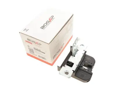 Замок крышки багажника VW Polo 01-09 BOGAP A5136120