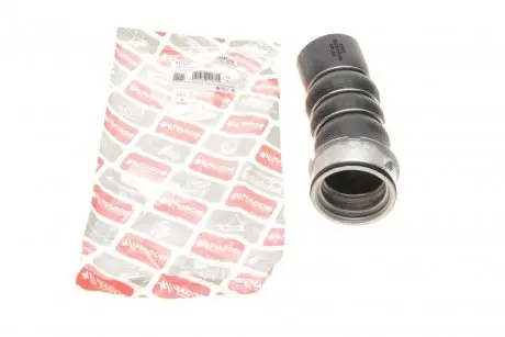 Патрубок интеркулера (нижний/R) BMW 3 (E90/E91) 2.0d 04-12 (M47/N47) BOGAP B1711106