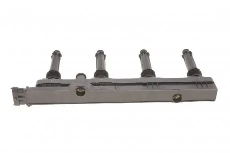 Катушка зажигания Opel Omega B 2.2 16V 99-03 BOSCH 0 221 503 031