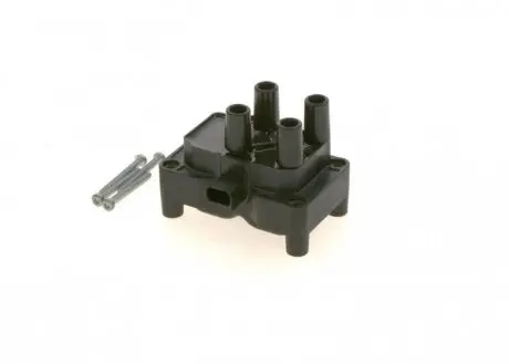Котушка запалювання Ford C-max/Fiesta/Focus/Mondeo 1.6-2.0 00- BOSCH 0 221 503 485