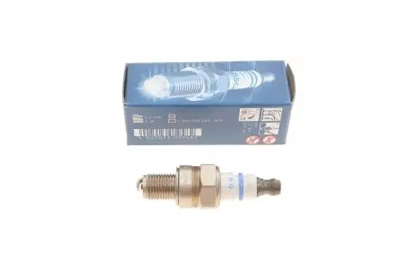 Свічка запалювання Stihl 0 242 050 510 BOSCH 0242050510
