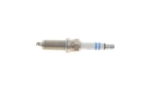Свеча зажигания Renault Clio III 1.2 16V 05-14/Dacia Logan/Sandero 1.0 Hi-flex 11-12 BOSCH 0 242 140 530