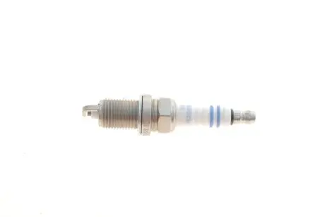 Свічка запалювання Skoda Roomster/VW Polo 1.2/1.4 02-/Caddy 1.4 06-10 BOSCH 0242240659
