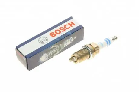 Свеча зажигания Honda Accrod/Civic/CR-V/FR-V 03- BOSCH 0 242 240 675