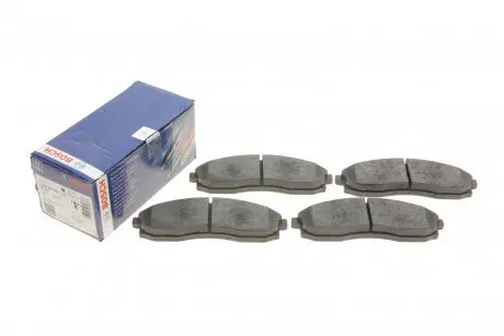 Колодки тормозные (передние) Hyundai Lantra II 95-00/Mitsubishi L200 96-07 (Sumitomo) BOSCH 0 986 424 340
