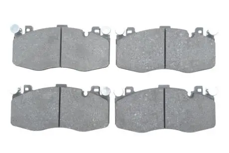 Колодки тормозные (передние) BMW X5M (F15/F85)/X6M (F16/F86) 14-18 BOSCH 0986424387