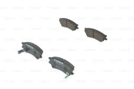 Комплект гальмівних колодок BOSCH 0986424575