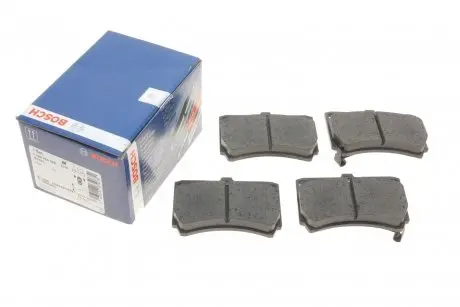 Колодки тормозные (передние) Mazda 323 85-90 BOSCH 0 986 460 390