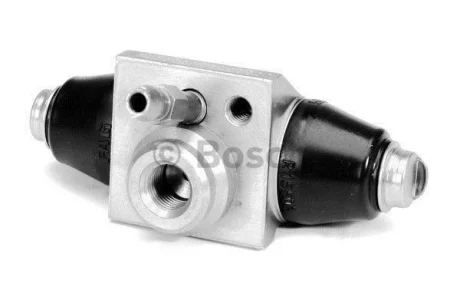 Циліндр тормозної (задній) Audi 50/80 72-87/VW Golf I/II/Jetta I/II/Passat/Polo/Scirocco 74-94 BOSCH 0986475290