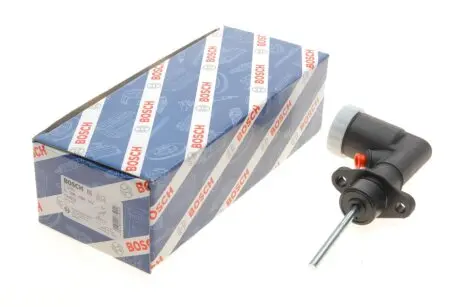 Цилиндр сцепления (главный) Land Rover Defender (L316) 90-16 (d=19.05mm) BOSCH 0986486144