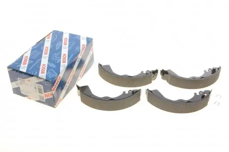 Колодки тормозные (задние) Nissan Almera 95-00 (барабанные) (180x31) BOSCH 0 986 487 578