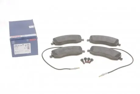 Колодки гальмівні (передні) Citroen C8/Peugeot 807 2.0/2.2 HDi 06- BOSCH 0986494385