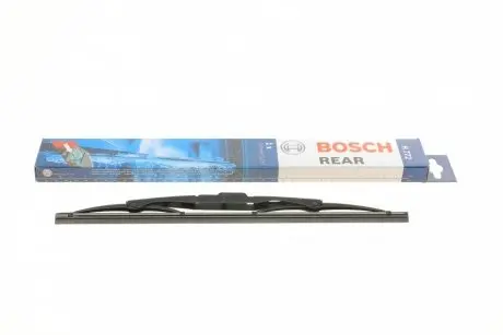 Щетка стеклоочистителя (340мм) Audi A4 01-08/A3 03-13/Seat Altea 04-/Ibiza 02-15 BOSCH 3 397 004 772