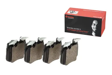 Комплект тормозных колодок из 4 шт. дисков BREMBO P06106