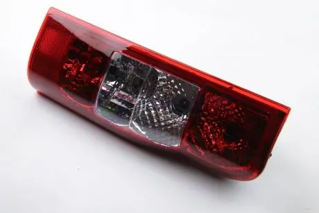 Фонарь Задний Ford Transit 06- Пр. (+плаи) BSG BSG 30-805-011