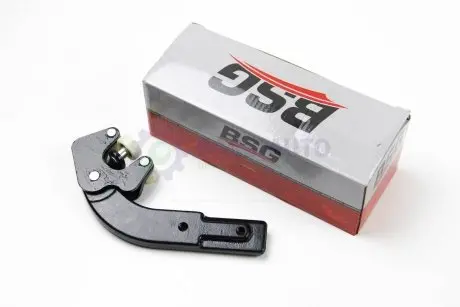 Ролик зсувних дверей Vito (639) 03- нижній (+кроншт) BSG BSG 60-975-023