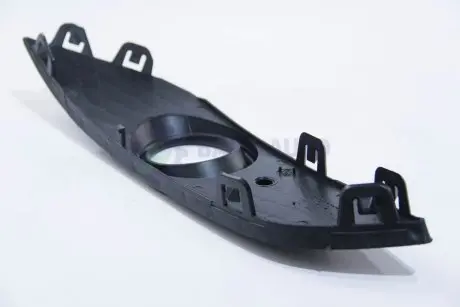 Рещітка протитуманної фари Opel Astra H 07- Пр. BSG BSG 65-922-009