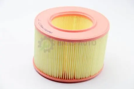 Фильтр воздушный Renault 19 1.8 i /1.9 D 88-/21 1.7 i/1.9 D 86-/Megane 1.9 D/2.0 i 96- CLEAN FILTERS MA617