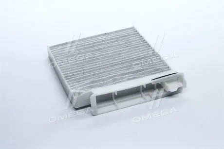 Фильтр салона RENAULT DUSTER 10-, LOGAN 04- угольный Denckermann M110607K