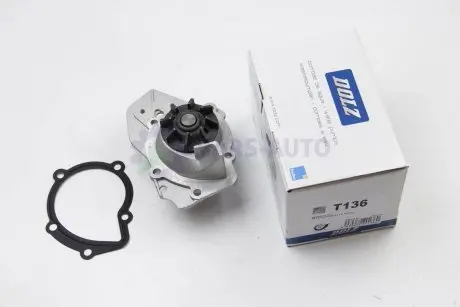 Водяний насос Expert/Peugeot 205/305/309/405 1.6/1.9 DOLZ T136