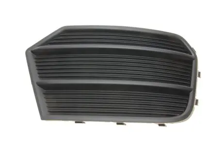 Вставка бампера (под противотуманку) Audi Q3 11-18(R) DPA 88071822302