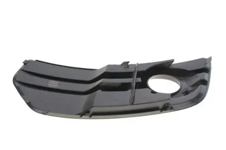 Вставка бампера (без противотуманки) Audi Q5 08-17(R) DPA 88071822902