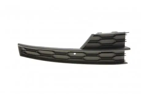 Вставка бампера (под противотуманку) Skoda Octavia 18-(R) DPA 88071839602