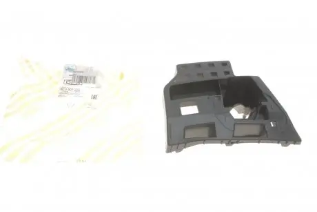 Кронштейн крепления бампера (переднего/R) Skoda Octavia 18- DPA 88071840202