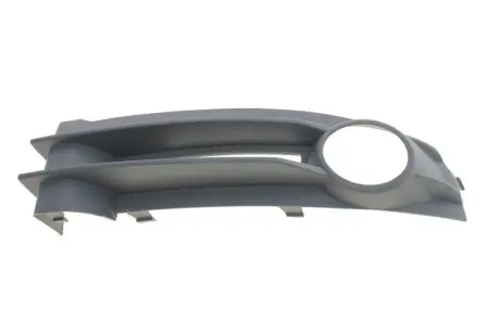 Вставка бампера (под противотуманку) VW Caddy III 04-15(R) DPA 88530405702