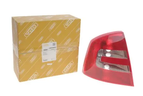 Фонарь задний Skoda Octavia II 04-13 (L) DPA 89450718902