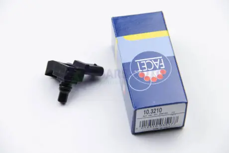 Датчик давления наддува (3 конт.) BMW 1(E87/F20)/3(E90/F30)/5(F10)/X3(E83) 1.5-3.0D 06- FACET 10.3210