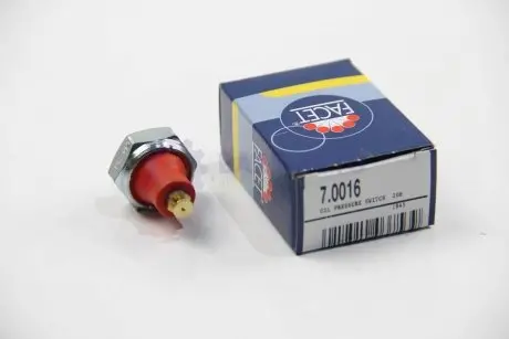 Датчик давления масла Toyota Hilux/Land Cruiser/Haice/Corolla/Carina/ Mazda 626/323 0.8-4.2 81- FACET 7.0016