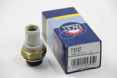 Датчик включение вентилятора Ford Escort/Fiesta/Focus/Orion/Scorpio/Sierra 1.1-3.0 82-04 FACET 7.5137