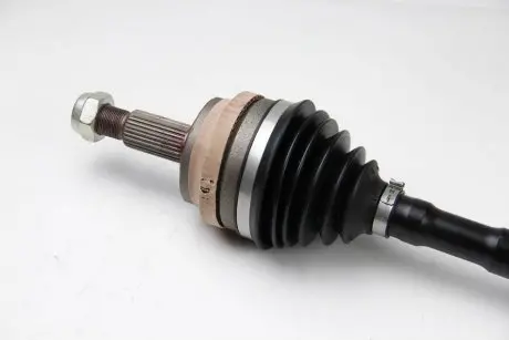 Полуось Master/Movano 1.9/2.2/2.8dCi/dTi 00> Л. (+ABS) (пошкоджена упаковка) GKN (Lobro) 303499