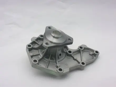 Насос водяной RENAULT GMB GWR-06A