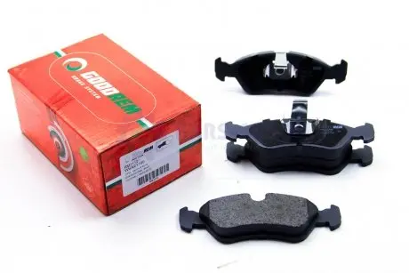 Тормозные колодки передние GOODREM RM1112