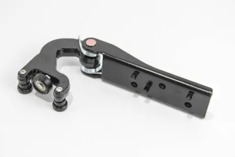 Ролик сдвижной двери Master/Movano 10- (средний/с кроншт.) GOODREM RM8031