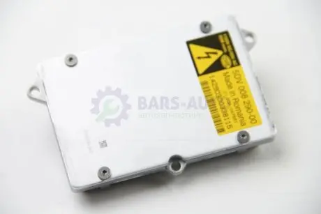 Блок розпалювання ксенону A6/BMW 5(E60) /5(E61) / X5(E53) /FOCUS 98- HELLA 5DV008290-004