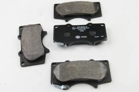 Тормозные колодки пер. MITSUBISHI PAJERO/TOYOTA FJ CRUISER/LAND CRUISER 2.7-4.7 01- HELLA 8DB355014-121